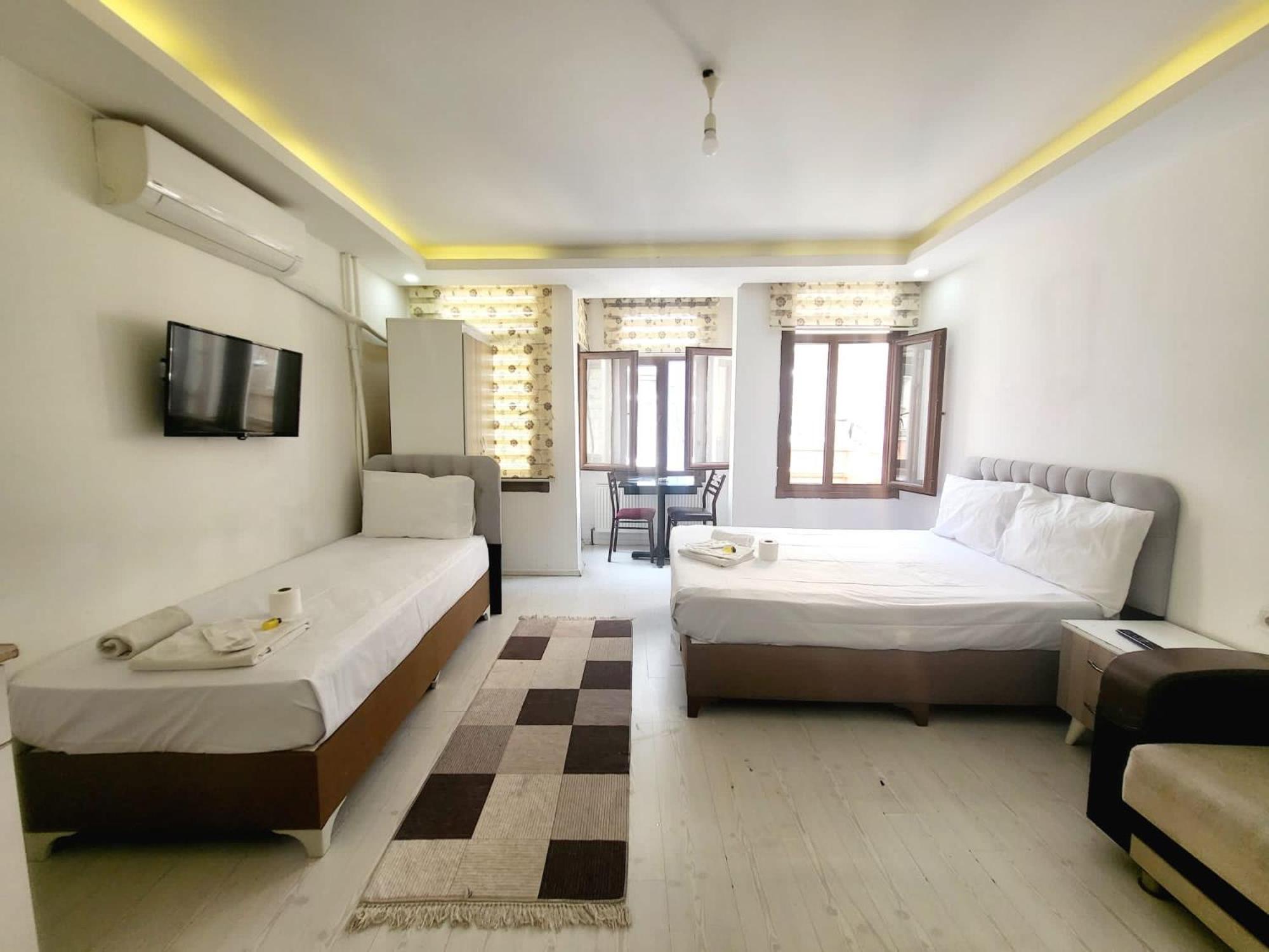 34 taksim apart istanbul Hotel Bagian luar foto