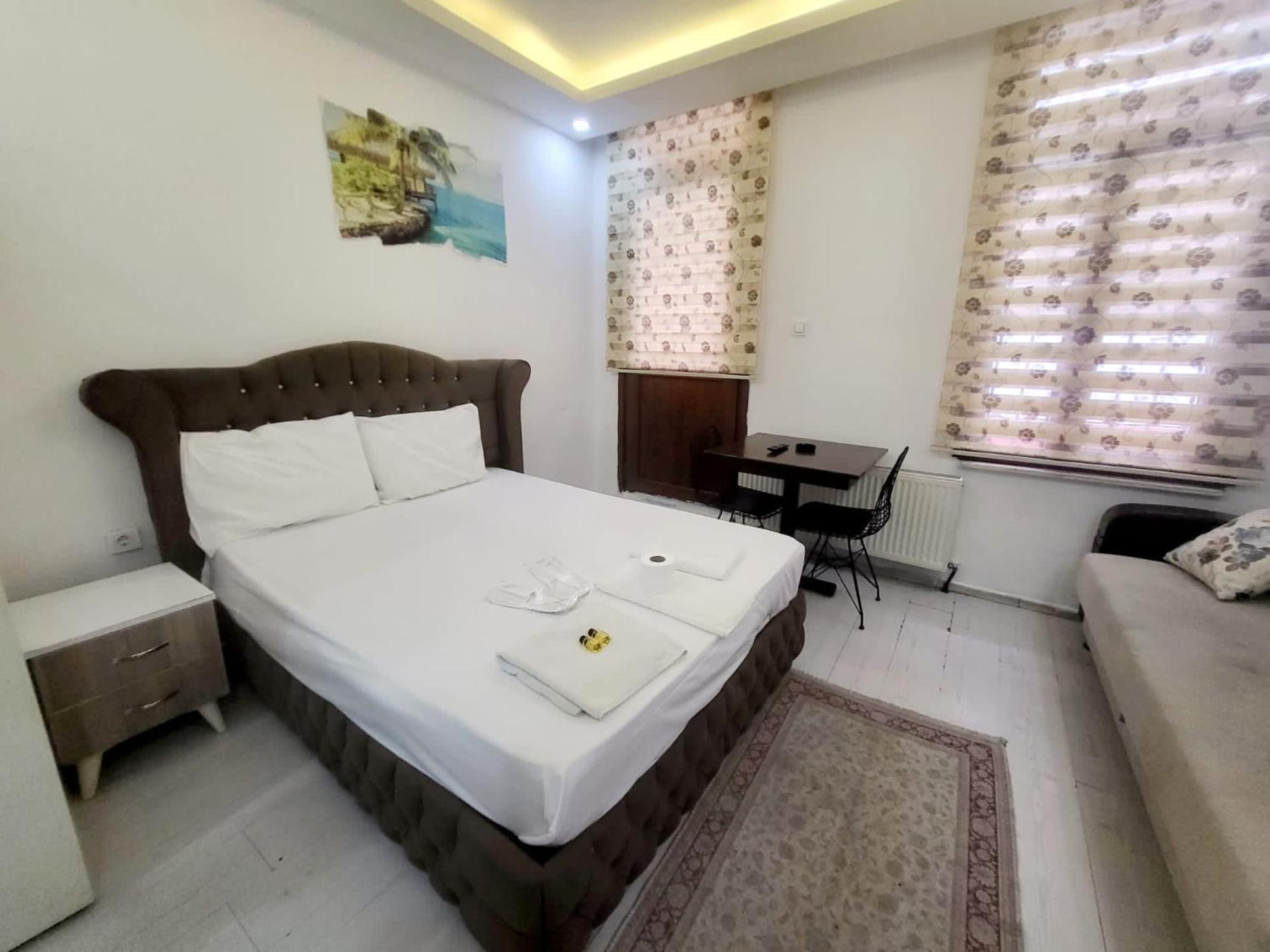 34 taksim apart istanbul Hotel Bagian luar foto
